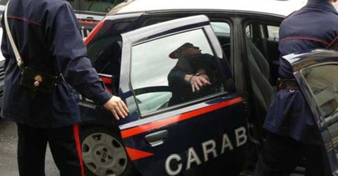 Aggredisce una dodicenne a sprangate in testa, arrestato per tentato omicidio Aggredisce una dodicenne a sprangate in testa, arrestato per tentato omicidio