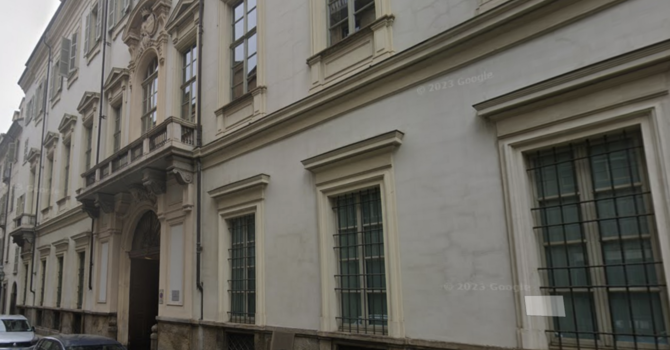 Banca Investis sposta gli uffici al Lingotto e la sede a Milano: la Cgil chiede garanzie per 100 dipendenti Banca Investis sposta gli uffici al Lingotto e la sede a Milano: la Cgil chiede garanzie per 100 dipendenti