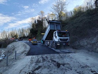 Mobilità collinare garantita: SP 104 pronta al traffico