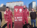 Un bosco granata nel Parco Colonnetti di fronte al futuro Centro Sportivo del Toro