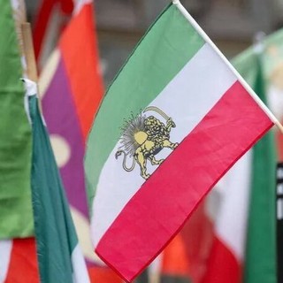 Bandiera dell'Iran (foto d'archivio)