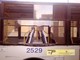 Scoppia il vetro di un bus: paura sulla linea 13
