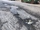 Sos delle strade torinesi: asfalto groviera e fondi per le manutenzioni ridotti del 90% in 20 anni