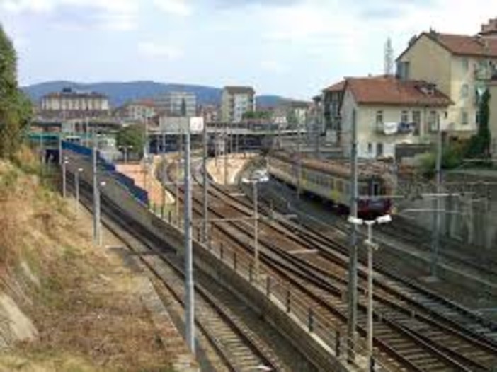 Linea SFM2 Torino-Pinerolo: temperature rigide provocano guasto all'infrastruttura