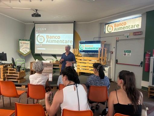 Non solo cibo, crescono i numeri e le forme di povertà: il Banco Alimentare crea l'area di Inclusione Sociale [VIDEO]