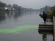 Fiume tinto di verde e casa affondata sul Po, blitz ambientalista a Torino: il significato