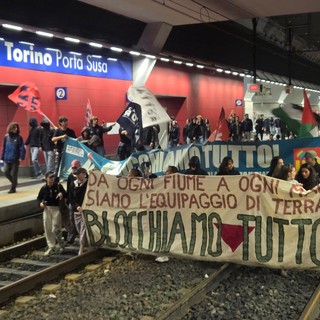 Protesta Pro Pal a Torino, blocco dei binari e minacce di morte a Meloni: &quot;Grave ed inaccettabile&quot;