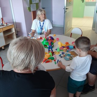 “perAmore, perABIO”: le pere più buone aiutano i bambini in ospedale “perAmore, perABIO”: le pere più buone aiutano i bambini in ospedale