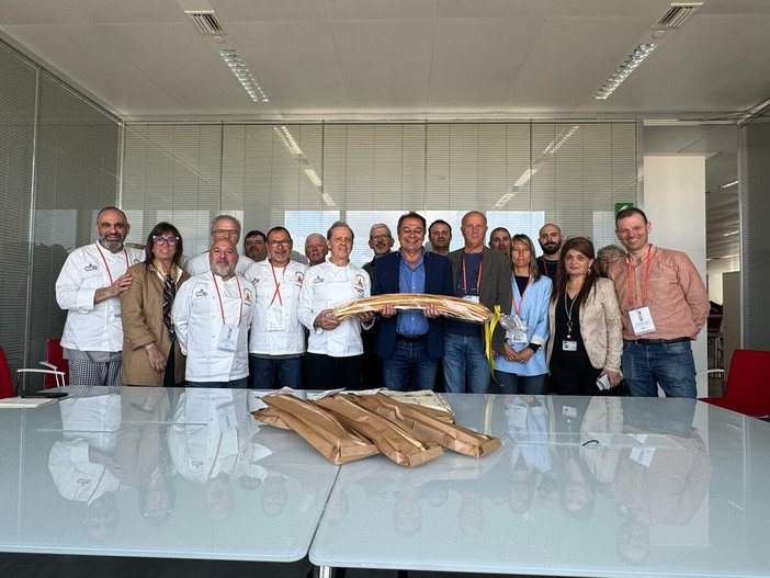 L'assessore Bongioanni e alcuni panificatori piemontesi