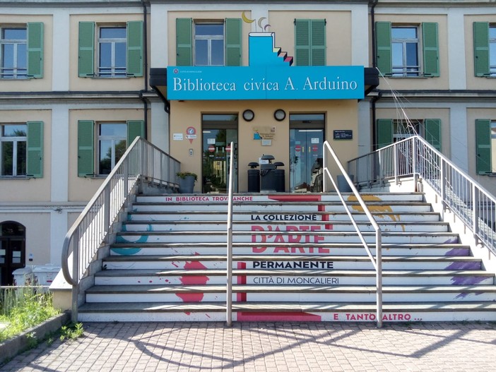 A Moncalieri gli anziani diventano pittori, le opere esposte alla biblioteca Arduino