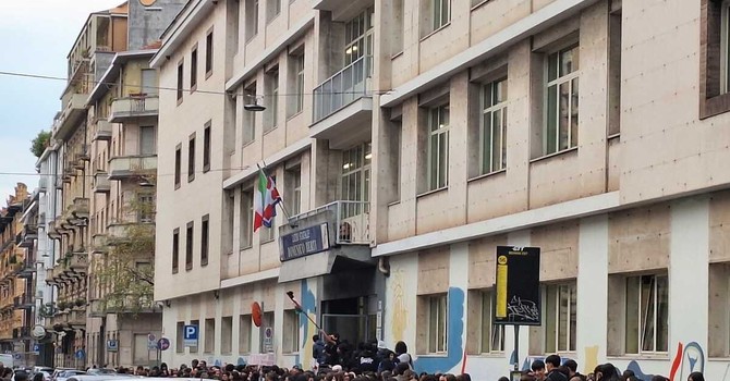 Protesta degli studenti del liceo Berti