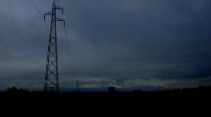 Nichelino al buio: blackout e distacco di corrente in diverse zone della città