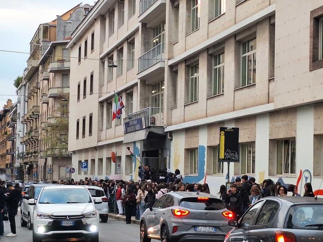 Protesta degli studenti del liceo Berti Protesta degli studenti del liceo Berti