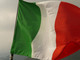 Bandiera italiana sventolante