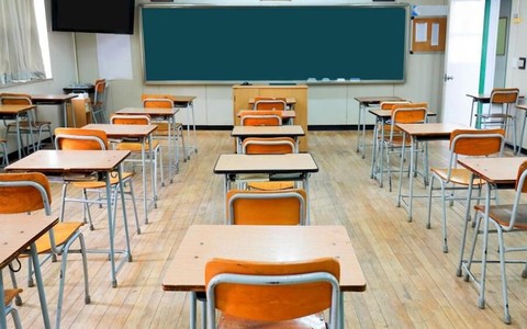 Scuole a prove di bolletta: lavori per l'efficientamento di 5 istituti di Torino