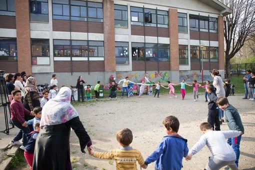 Raccolta per i bambini della scuola Sabin e il loro progetto per un nuovo cortile e didattica all'aperto