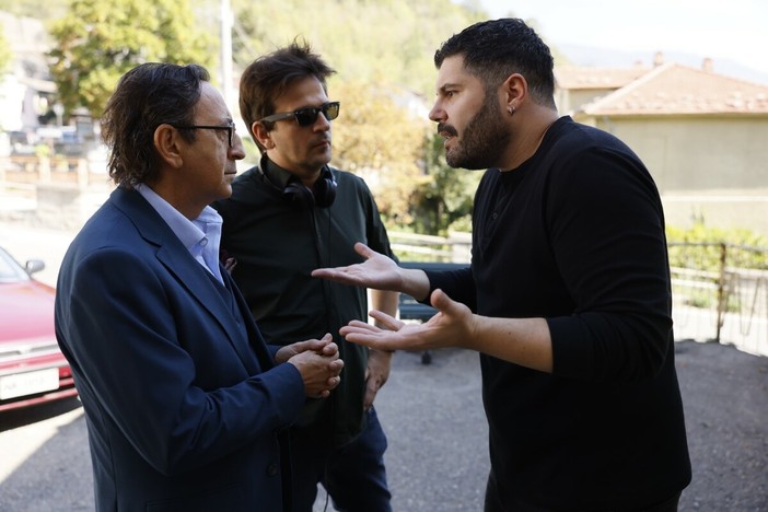 Giovanni e Stefano Esposito girano a Torino il film "Panettoni e Contrabbando" Giovanni e Stefano Esposito girano a Torino il film "Panettoni e Contrabbando"