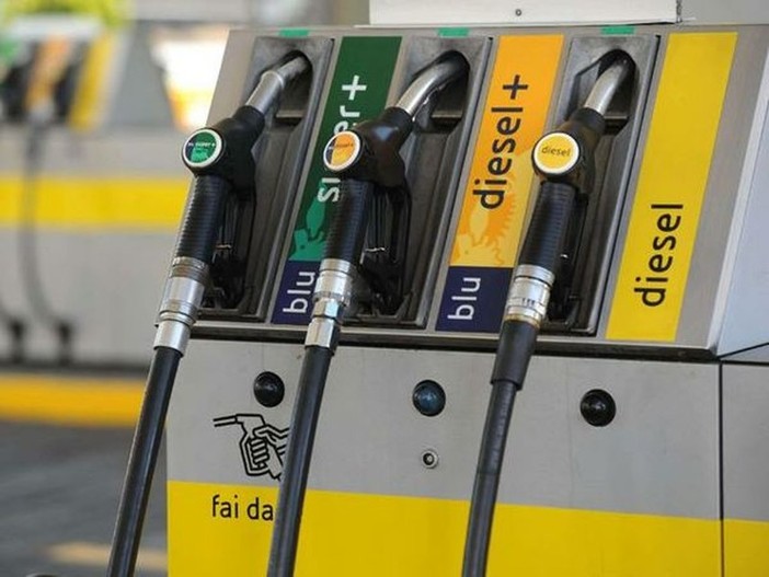 A Torino benzinai a secco da giorni: non rifornite molte stazioni di servizio Europam.