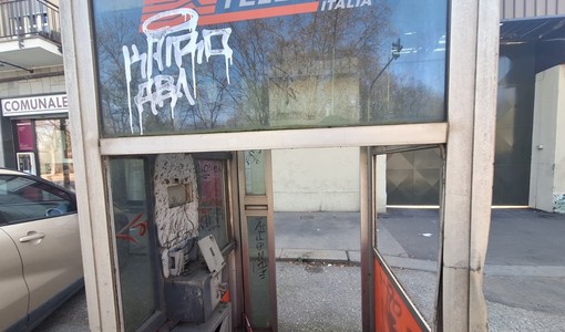 Si attendono novità per le vecchie cabine telefoniche