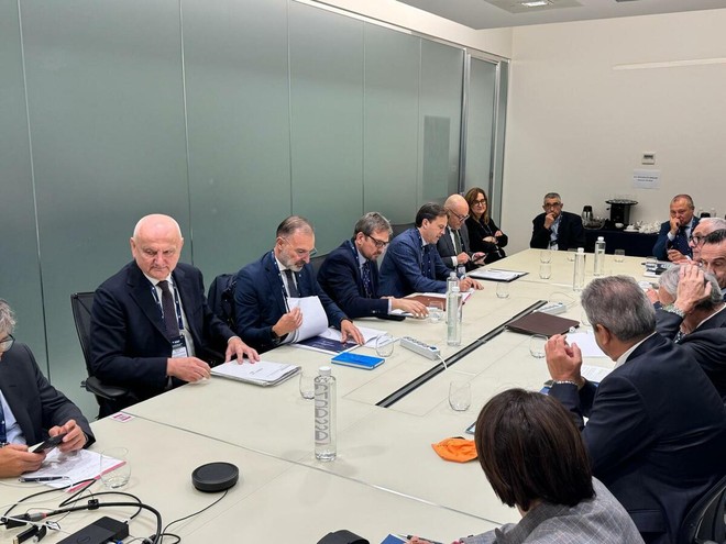 Distretto manifatturiero unico del Nord, le 5 Regioni rafforzano l'alleanza Distretto manifatturiero unico del Nord, le 5 Regioni rafforzano l'alleanza