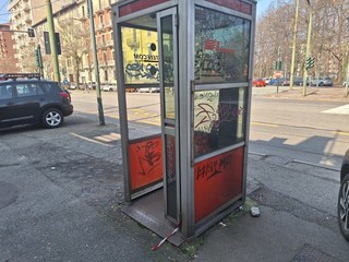 Si attendono novità per le vecchie cabine telefoniche