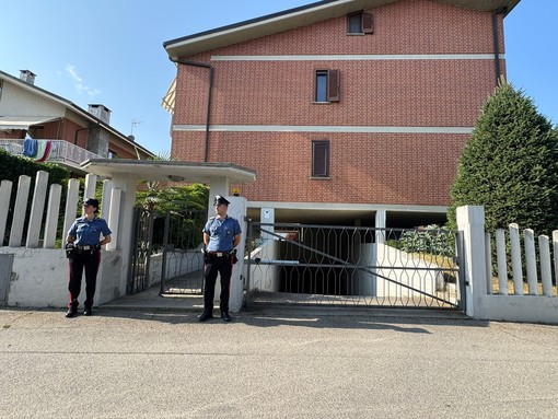 Femminicidio a Rivalta: uomo uccide la moglie poi si suicida gettandosi nel lago di Avigliana