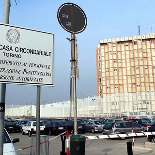 Carcere Lorusso Cutugno: crolla il controsoffitto della mensa del personale di Polizia