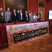 A Fossano fuochi d’artificio, musica, colori, profumi e sapori nella 23^ edizione di Coloratissimo Autunno (VIDEO)