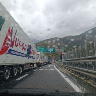 Al Frejus code fino a 2 ore per chi va in Francia, Uncem: &quot;Cartelli più chiari per uscita Bardonecchia&quot;