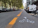 Disegnata una ciclabile in corso Novara: Fridays For Future torna a contestare Salvini sul nuovo Codice della Strada