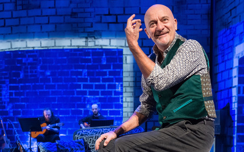 Claudio Bisio, dal 5 all'8 febbraio al teatro Colosseo