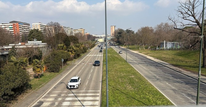 Torino, agosto di cantieri: dopo corso Moncalieri al via la riasfaltatura di corso Unità d’Italia Torino, agosto di cantieri: dopo corso Moncalieri al via la riasfaltatura di corso Unità d’Italia
