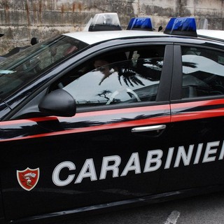 Estorsione e rapina con minacce: i carabinieri arrestano due senza fissa dimora