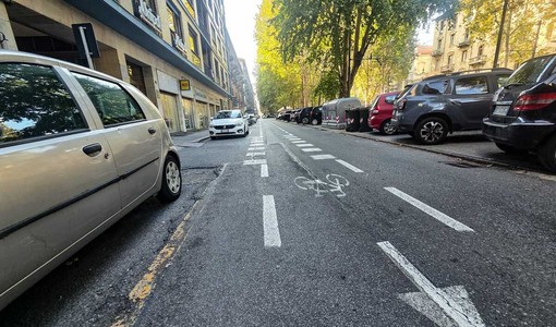 "Camminiamo insieme per Nicolò": Vanchiglia in marcia per il bimbo morto in bici "Camminiamo insieme per Nicolò": Vanchiglia in marcia per il bimbo morto in bici