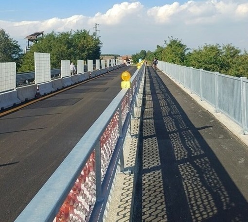 Il ponte sul Pellice tra Villafranca e Vigone Il ponte sul Pellice tra Villafranca e Vigone