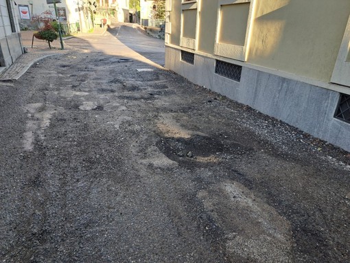La Circoscrizione 8 chiede un intervento urgente e la riasfaltatura. Loi: “Strade piene di crateri”
