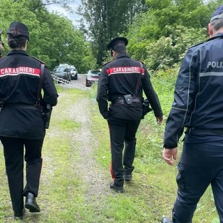 Carabinieri e Polizia locale di Nichelino impegnati in un controllo
