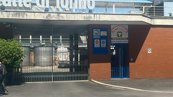 Operaio morto alla Centrale del Latte di Torino: cinque persone indagate