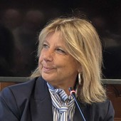 Un intenso primo piano di Cristiana Ferrini durante l'incontro a Nichelino Un intenso primo piano di Cristiana Ferrini durante l'incontro a Nichelino