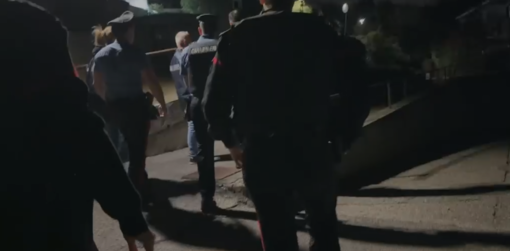 Intervento dei carabinieri alle prime luci dell'alba Intervento dei carabinieri alle prime luci dell'alba