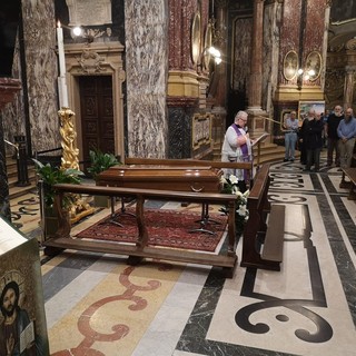 Si è tenuta nel pomeriggio di oggi la camera ardente del monsignor Nosiglia