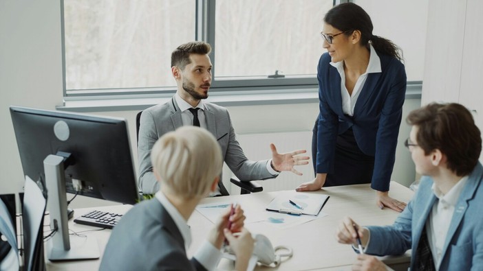 Cosa succede ad un'azienda quando il lavoro raddoppia Cosa succede ad un'azienda quando il lavoro raddoppia