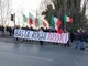 “Noi di Barriera” partecipa alla protesta davanti al campo rom di via Germagnano