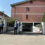 Cadavere di una donna ritrovato in casa a Rivalta: per i carabinieri si tratta di femminicidio
