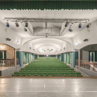 Al Cinema Esedra, al via la rassegna per adulti e bambini &quot;Film tra le righe&quot;