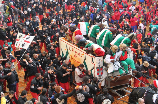 Carnevale di Ivrea, passo indietro nel Cda: Fabio Vaccarono rassegna le dimissioni