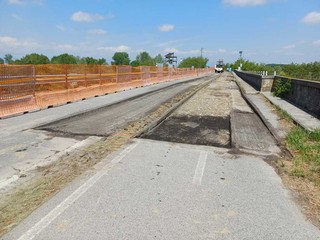 Manutenzione straordinaria sul ponte del Pellice