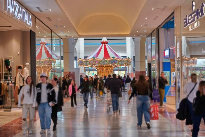 Experience retail: perché le attrazioni fisiche resistono meglio del digitale nei mall