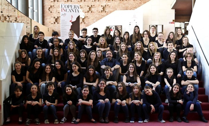 Teatro Regio, sabato mattina l'open day con il Coro di Voci bianche