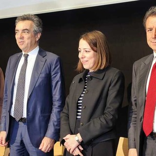 Referendum, da Torino Conte risponde a Meloni: "Racconta frottole"